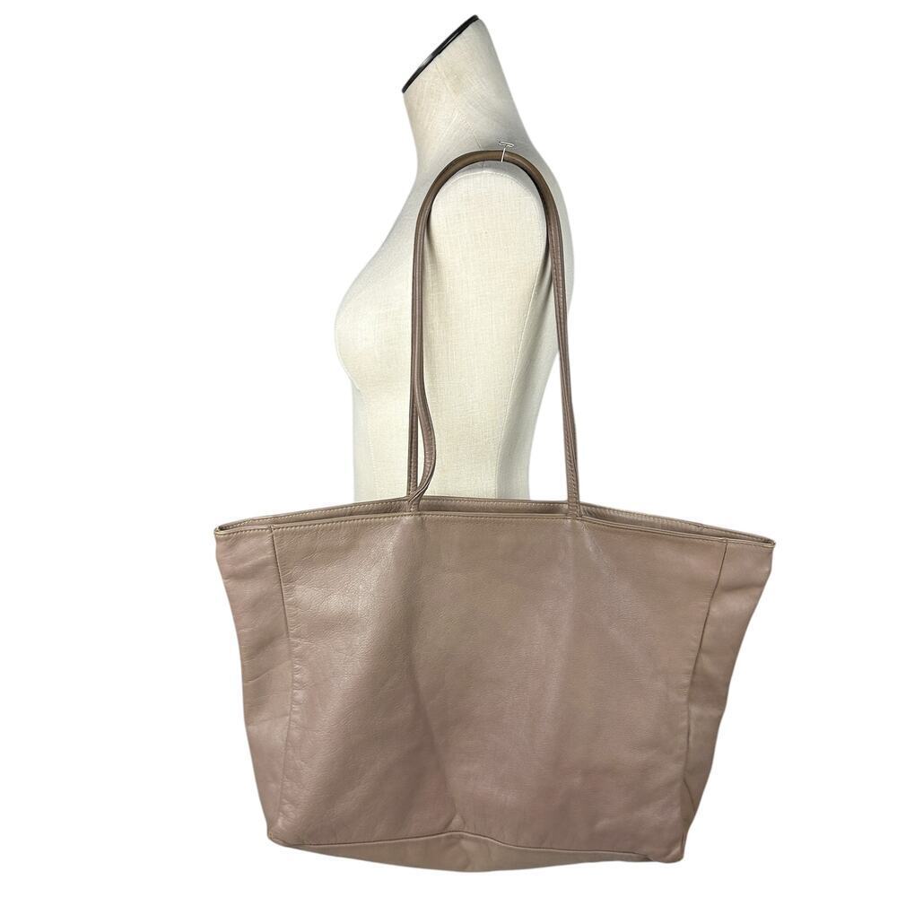 Vintage 1980s Pillow Taupe Grey Leather Top Handle Zip Top Tote Bag